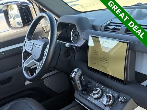 Used 2023 Land Rover Defender 130 SE image 44