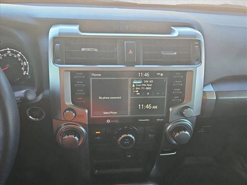 Used 2022 Toyota 4Runner SR5 Premium w/ Moonroof Package RWD image 15