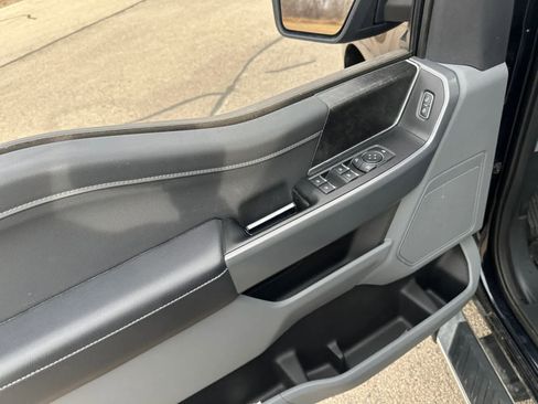 Certified 2022 Ford F150 XLT w/ Equipment Group 302A High image 10