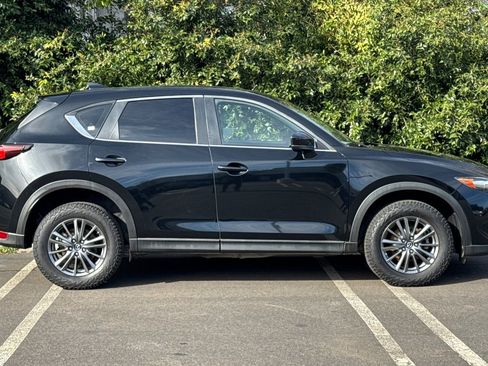Used 2018 MAZDA CX-5 Sport image 3