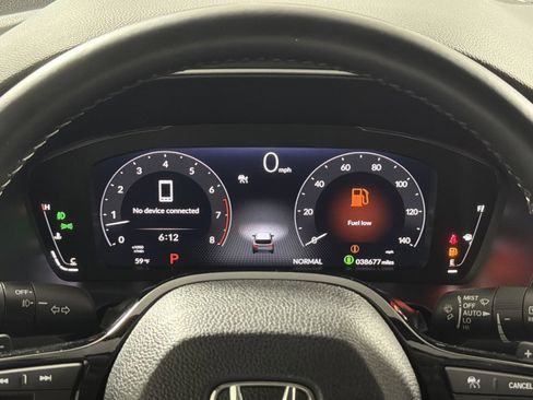 Used 2023 Honda Pilot Elite image 17