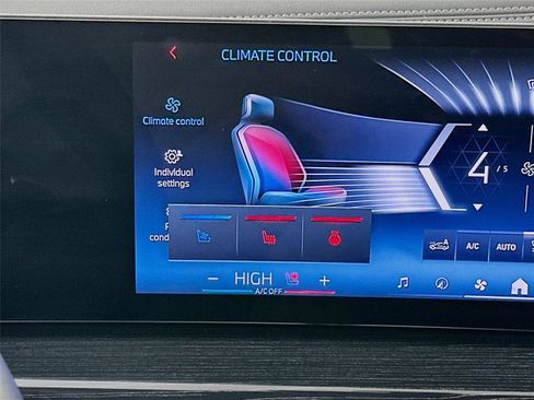 Certified 2024 BMW X5 M60i w/ Executive Package image 21