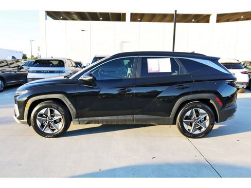 Certified 2025 Hyundai Tucson SEL image 6