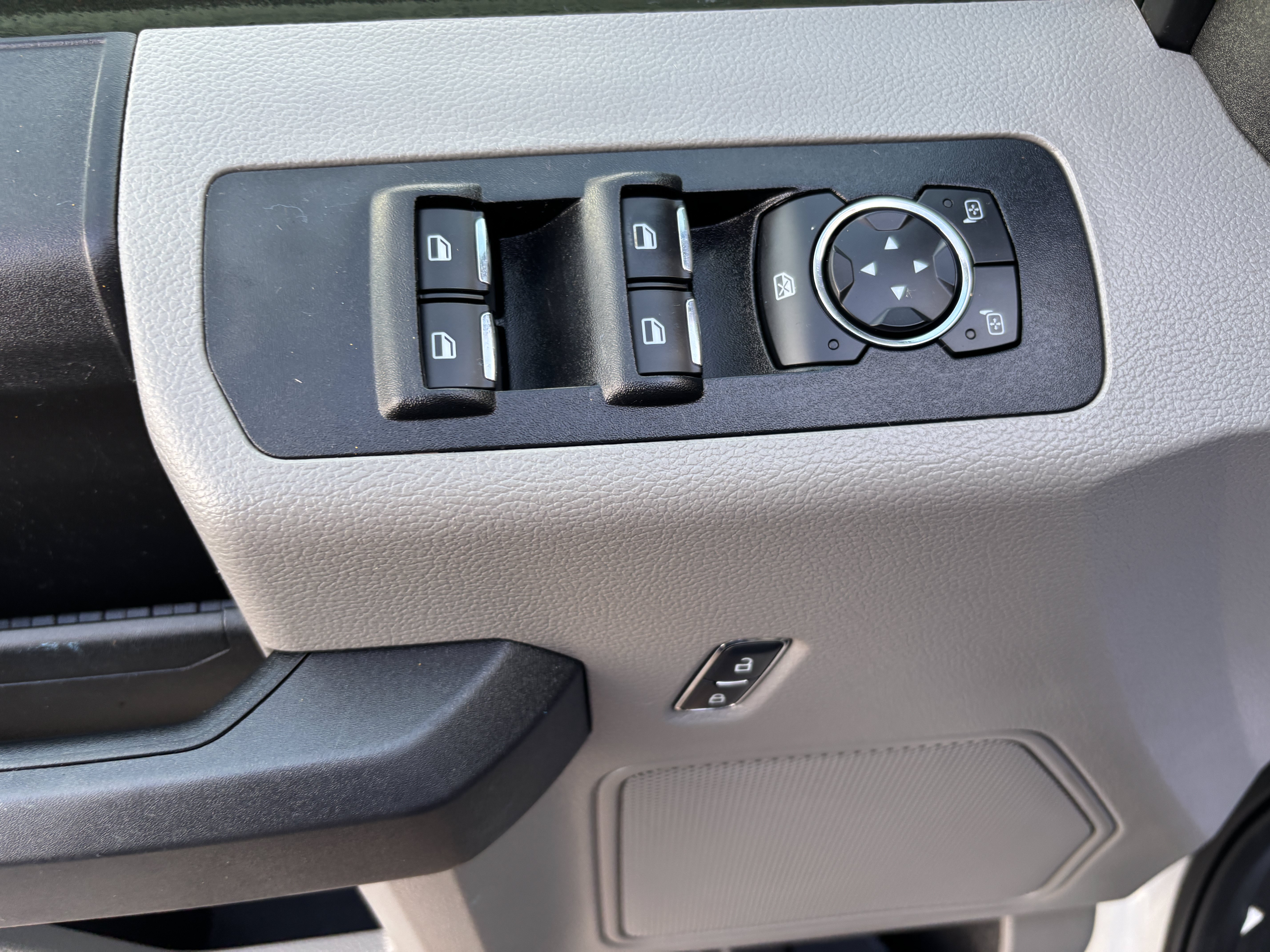 Used 2017 Ford F150 XL w/ XL Power Equipment Group AWD/4WD image 19