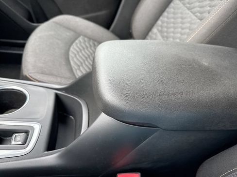 Certified 2019 Chevrolet Equinox LT FWD image 21