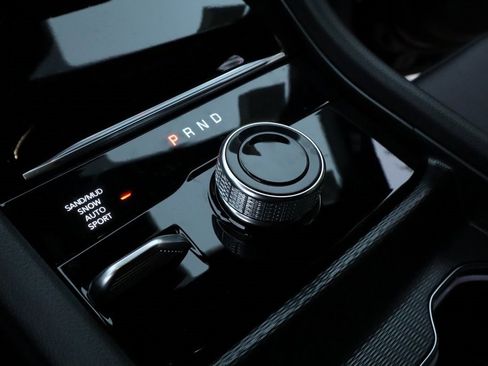 New 2025 Jeep Grand Cherokee Limited image 10