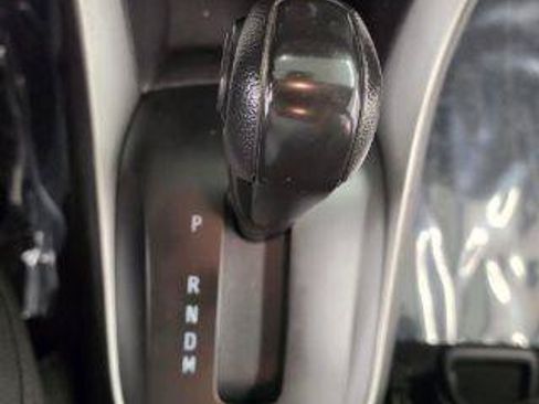 Used 2019 Chevrolet Trax LS FWD image 17
