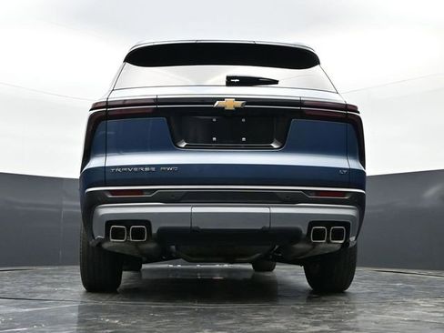 Used 2024 Chevrolet Traverse LT AWD/4WD image 38