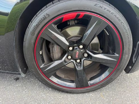 Used 2016 Chevrolet Camaro SS RWD image 30