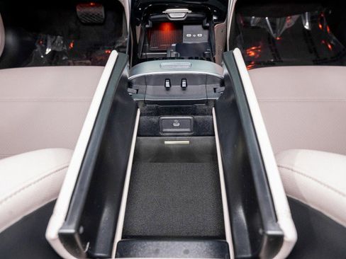 New 2026 Mercedes-Benz C 300 Sedan image 22