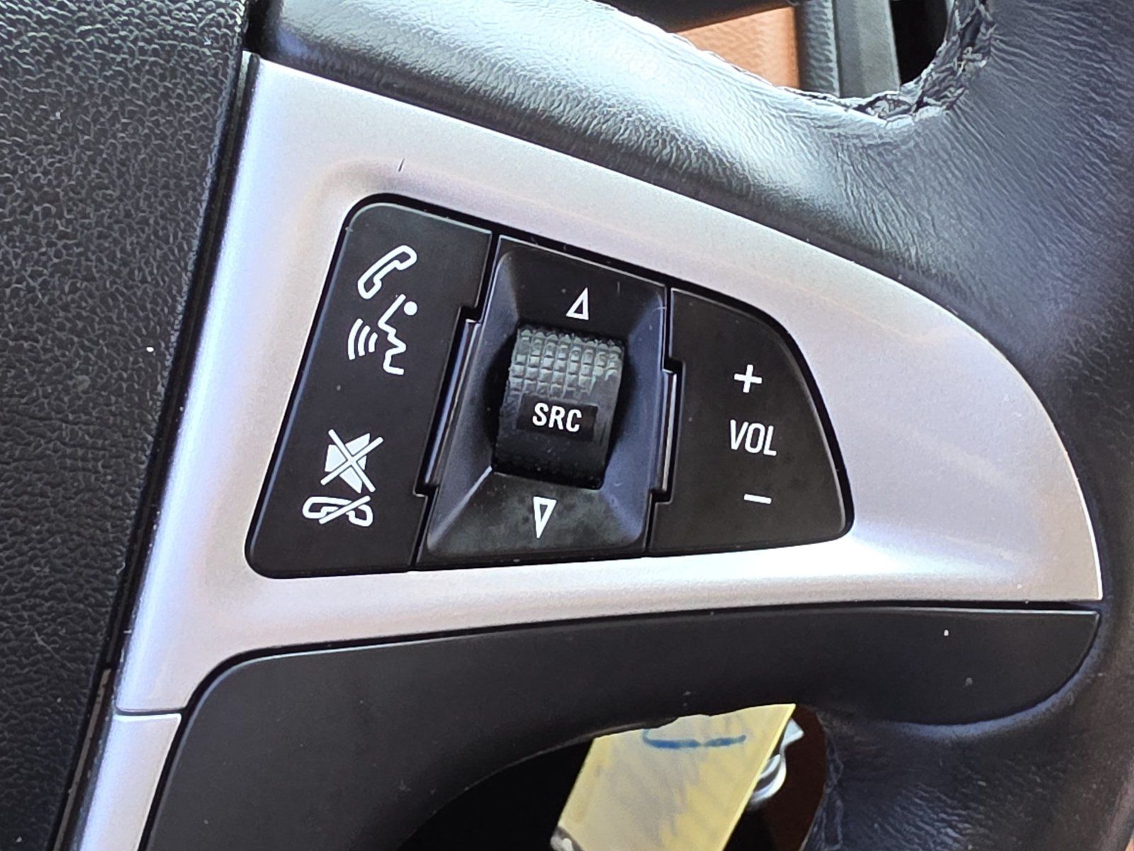 Used 2017 Chevrolet Equinox Premier w/ Enhanced Convenience Package FWD image 25