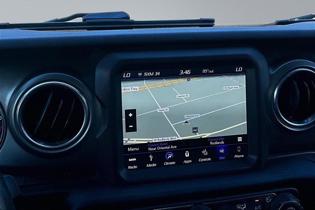 Certified 2019 Jeep Wrangler Unlimited Rubicon AWD/4WD image 5