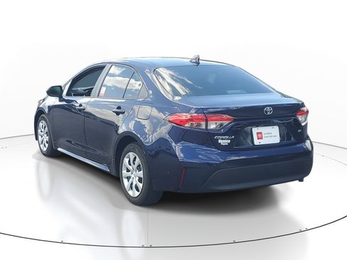 Used 2024 Toyota Corolla LE image 4