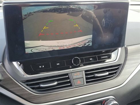 New 2025 Nissan Altima 2.5 SV w/ SV Special Edition Package image 10