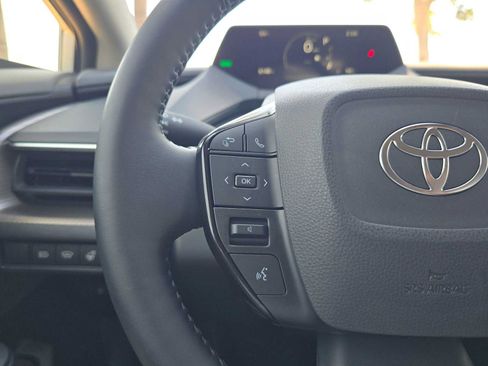 Certified 2026 Toyota Prius XLE FWD image 29