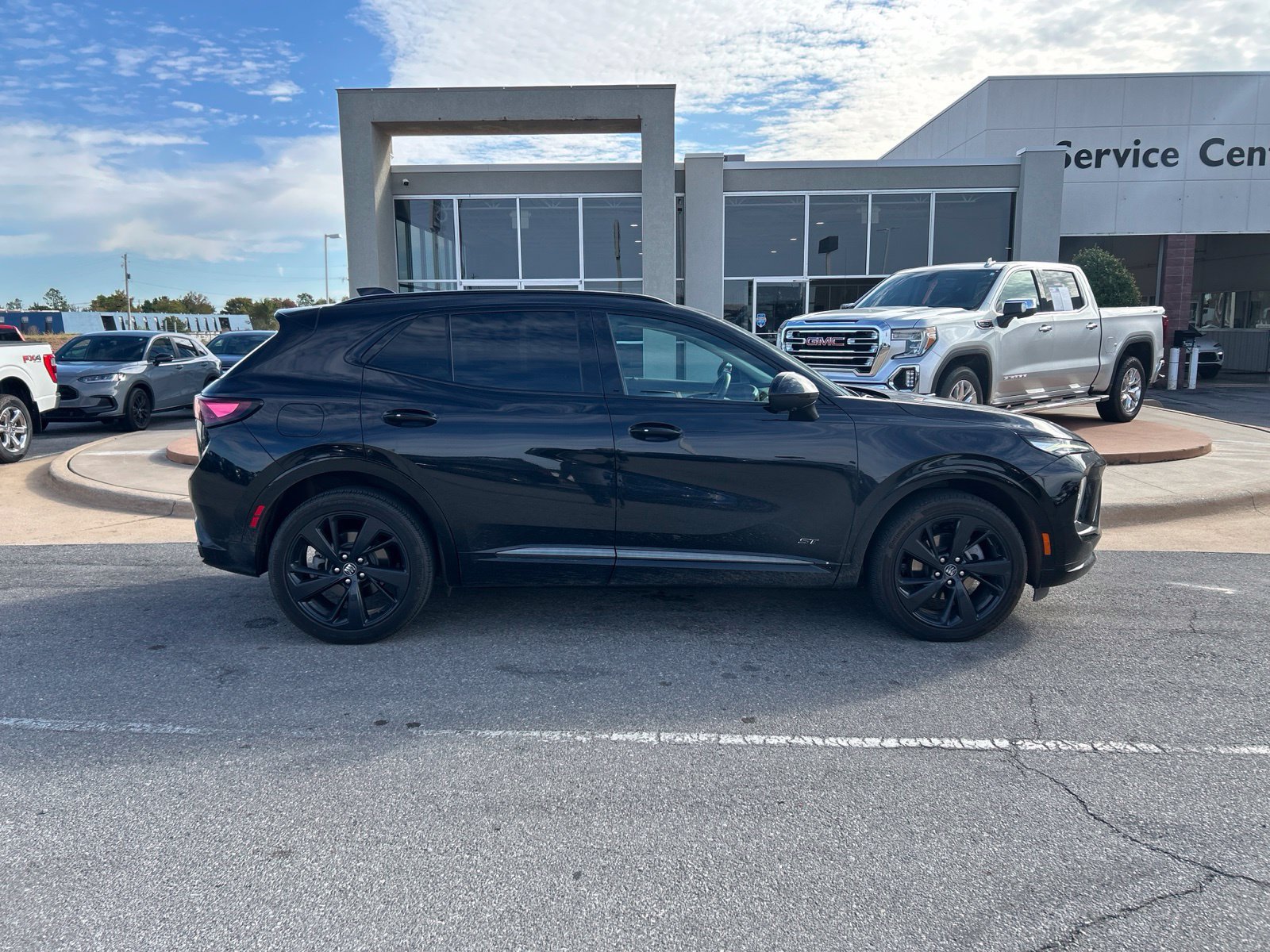 Used 2024 Buick Envision Sport Touring AWD/4WD image 4