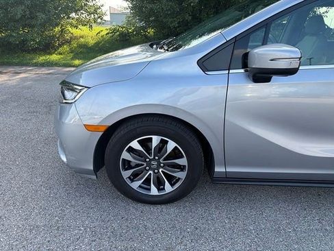 Used 2022 Honda Odyssey EX-L image 11
