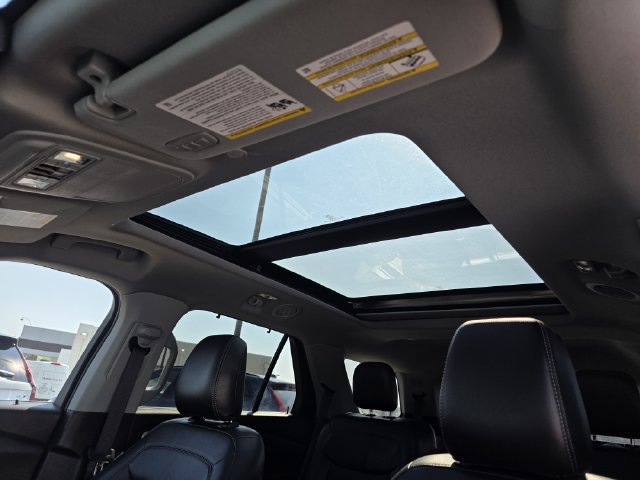 Certified 2024 Ford Explorer Limited w/ Limited Technology Package RWD image 25