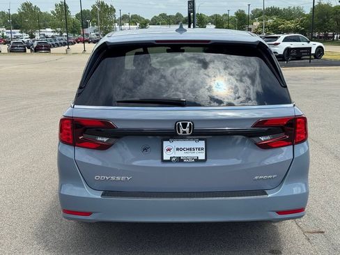Used 2024 Honda Odyssey Sport image 38