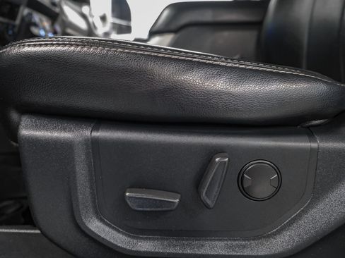 Used 2021 Ford F450 Lariat w/ Lariat Ultimate Package AWD/4WD image 34