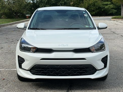 Used 2023 Kia Rio LX image 3