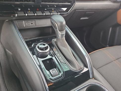 Used 2023 GMC Canyon AT4 AWD/4WD image 20
