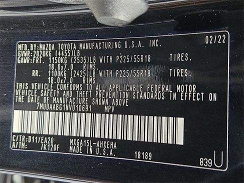 Certified 2022 Toyota Corolla Cross XLE image 26