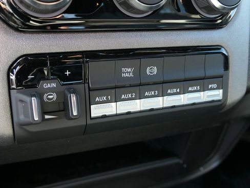 New 2026 RAM 3500 Tradesman w/ Chrome Appearance Group A image 22