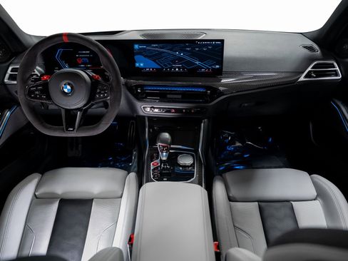 Used 2025 BMW M3 Competition w/ Executive Package image 4