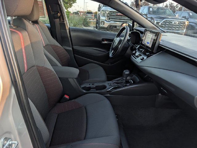 Certified 2026 Toyota Corolla SE FWD image 32
