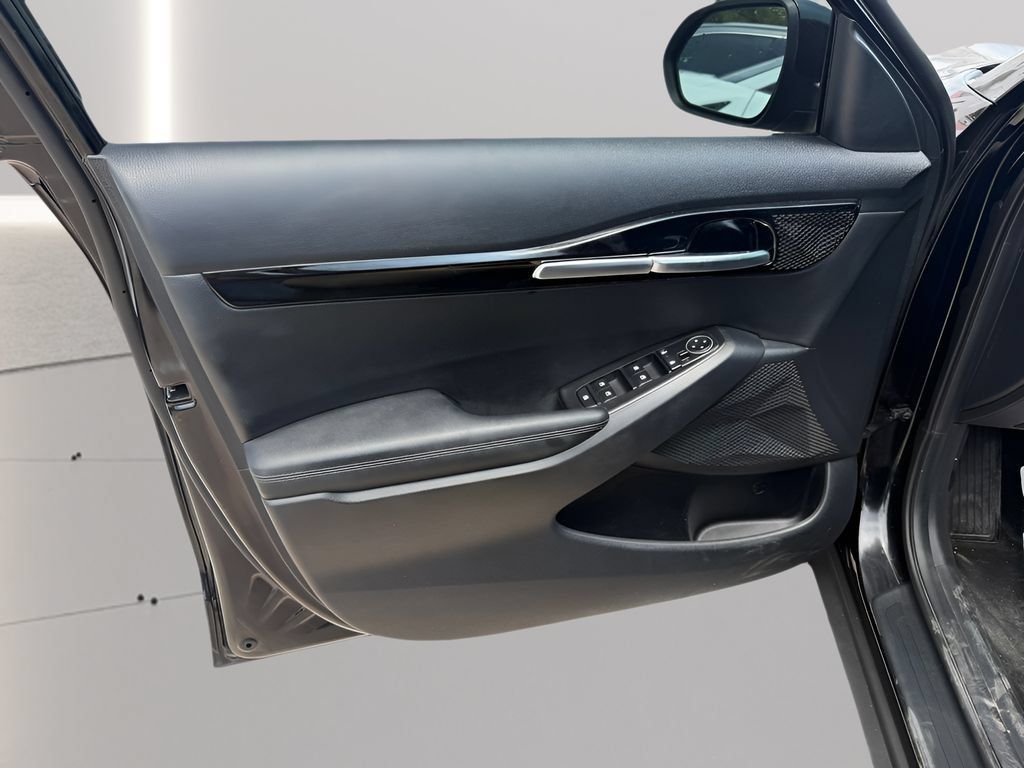 Used 2026 Kia Seltos S FWD image 9