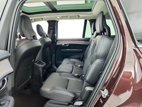 New 2026 Volvo XC90 T8 Ultra w/ Protection Package Premier AWD/4WD image 24