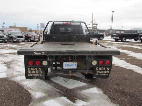 Used 2018 RAM 3500 Tradesman w/ Chrome Appearance Group image 6