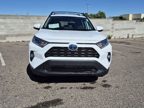 Used 2021 Toyota RAV4 XLE w/ Convenience Package AWD/4WD image 8