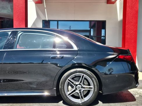 Used 2021 Mercedes-Benz S 580 4MATIC Sedan image 7