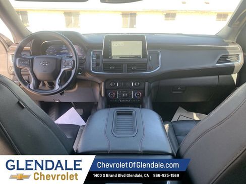 Used 2024 Chevrolet Suburban RST RWD image 18