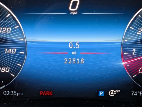 Certified 2024 Mercedes-Benz GLE 350 4MATIC w/ Winter Package image 23