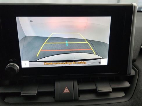 Used 2023 Toyota RAV4 LE image 31