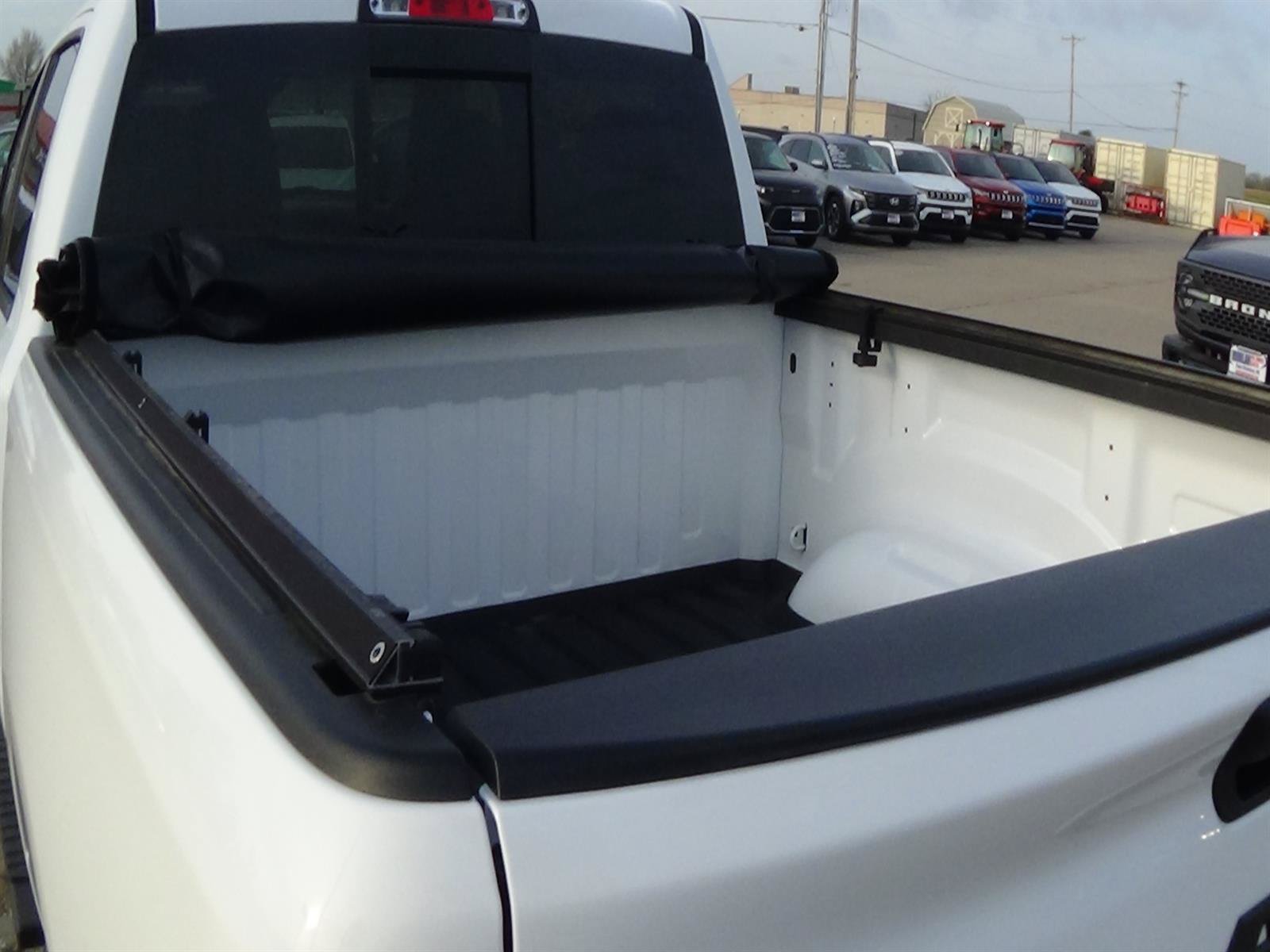 Used 2025 RAM 1500 Tradesman AWD/4WD image 11