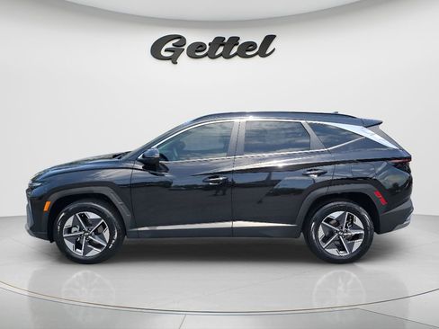 Certified 2025 Hyundai Tucson SEL AWD/4WD image 8