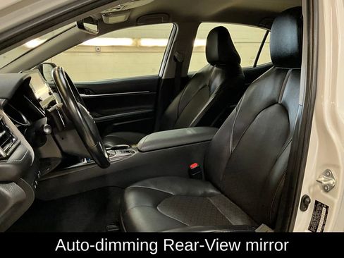 Used 2024 Toyota Camry XSE image 14