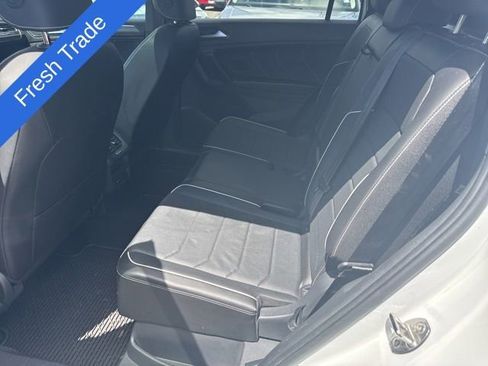 Used 2024 Volkswagen Tiguan SEL R-Line AWD/4WD image 9