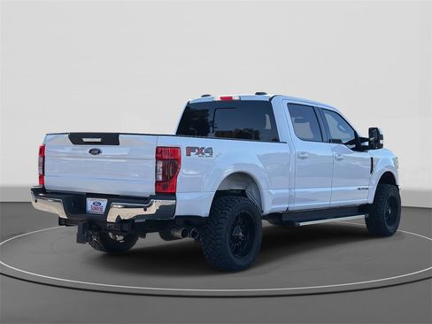 Used 2020 Ford F250 Lariat w/ Lariat Value Package image 5