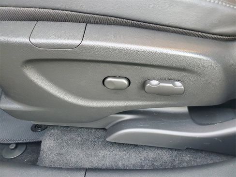 Used 2022 Buick Encore Preferred w/ Safety Package image 20