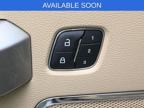 Used 2019 Ford F150 Lariat AWD/4WD image 12