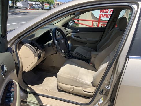 Used 2006 Honda Accord EX image 13