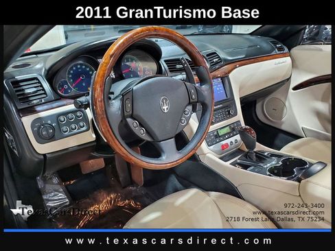 Used 2011 Maserati GranTurismo Convertible image 8