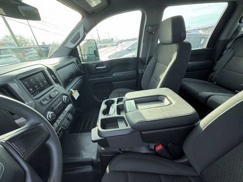 New 2026 GMC Sierra 3500 Pro AWD/4WD image 17