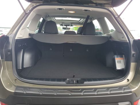 Used 2023 Subaru Forester Premium w/ Popular Package #2 AWD/4WD image 30