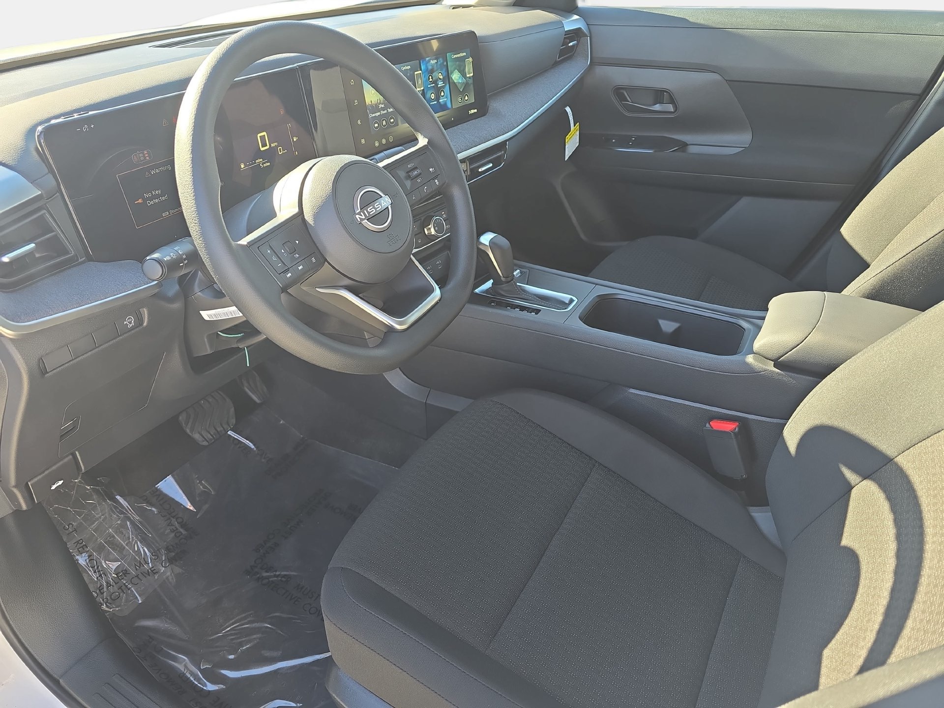 New 2026 Nissan Kicks S w/ Charging Package FWD image 15